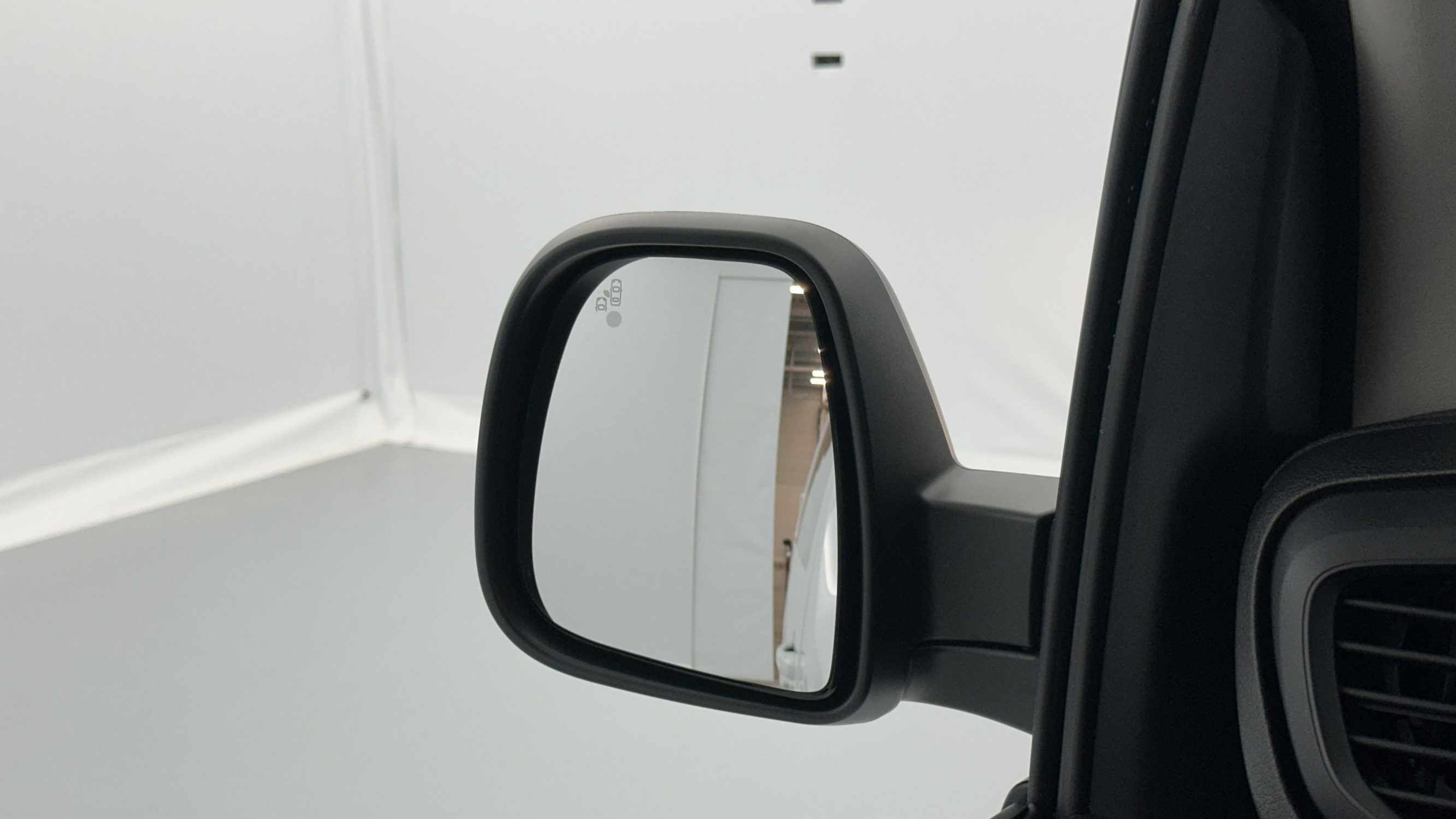 Vente en ligne Fiat Scudo SCUDO CA XL 2.0 BlueHDi 180ch Pack Premium Connect EAT8 au prix de 38 240 €