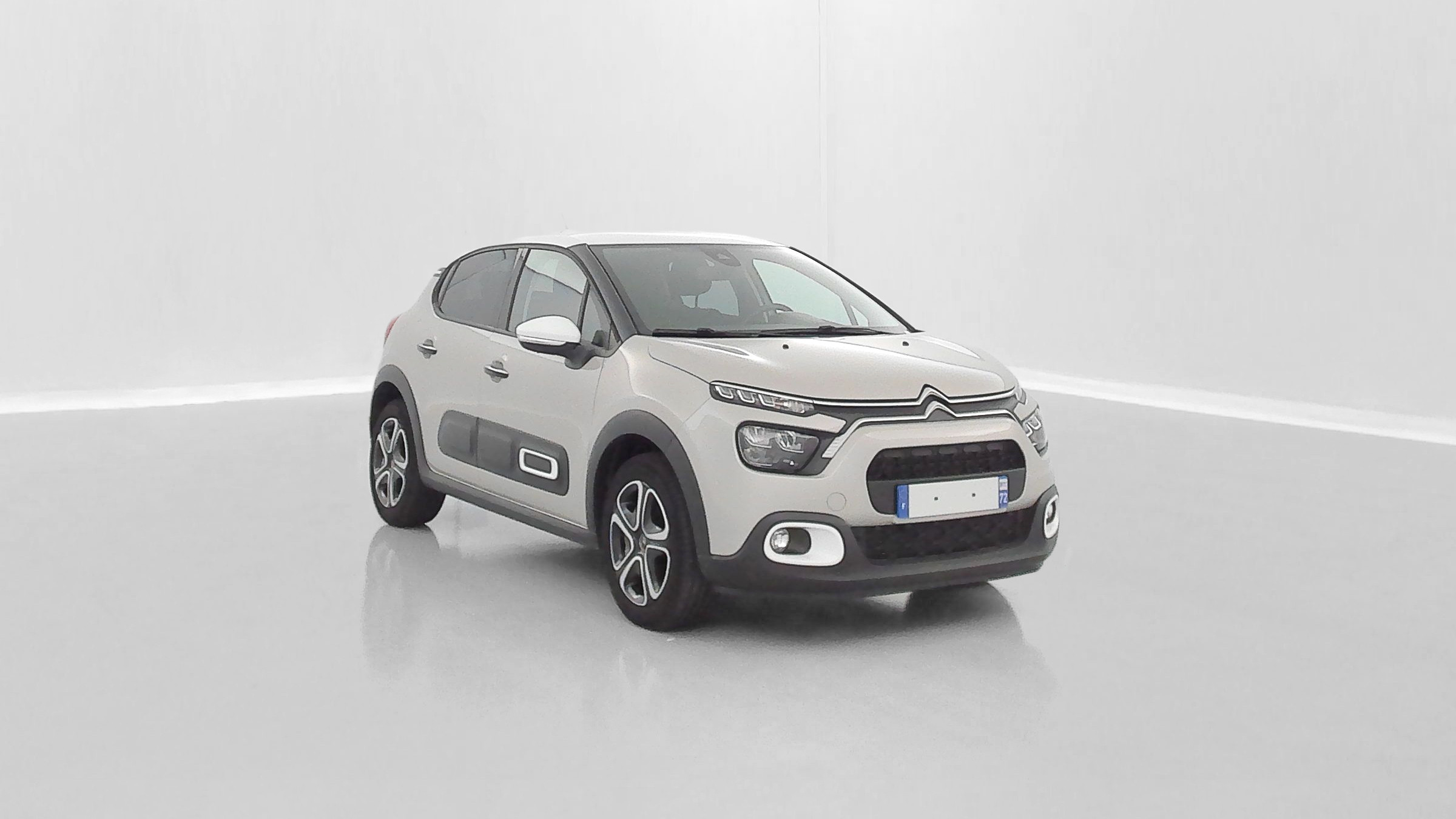 Vente en ligne Citroën C3 C3 III 1.2 PureTech 83ch Shine au prix de 16 510 €