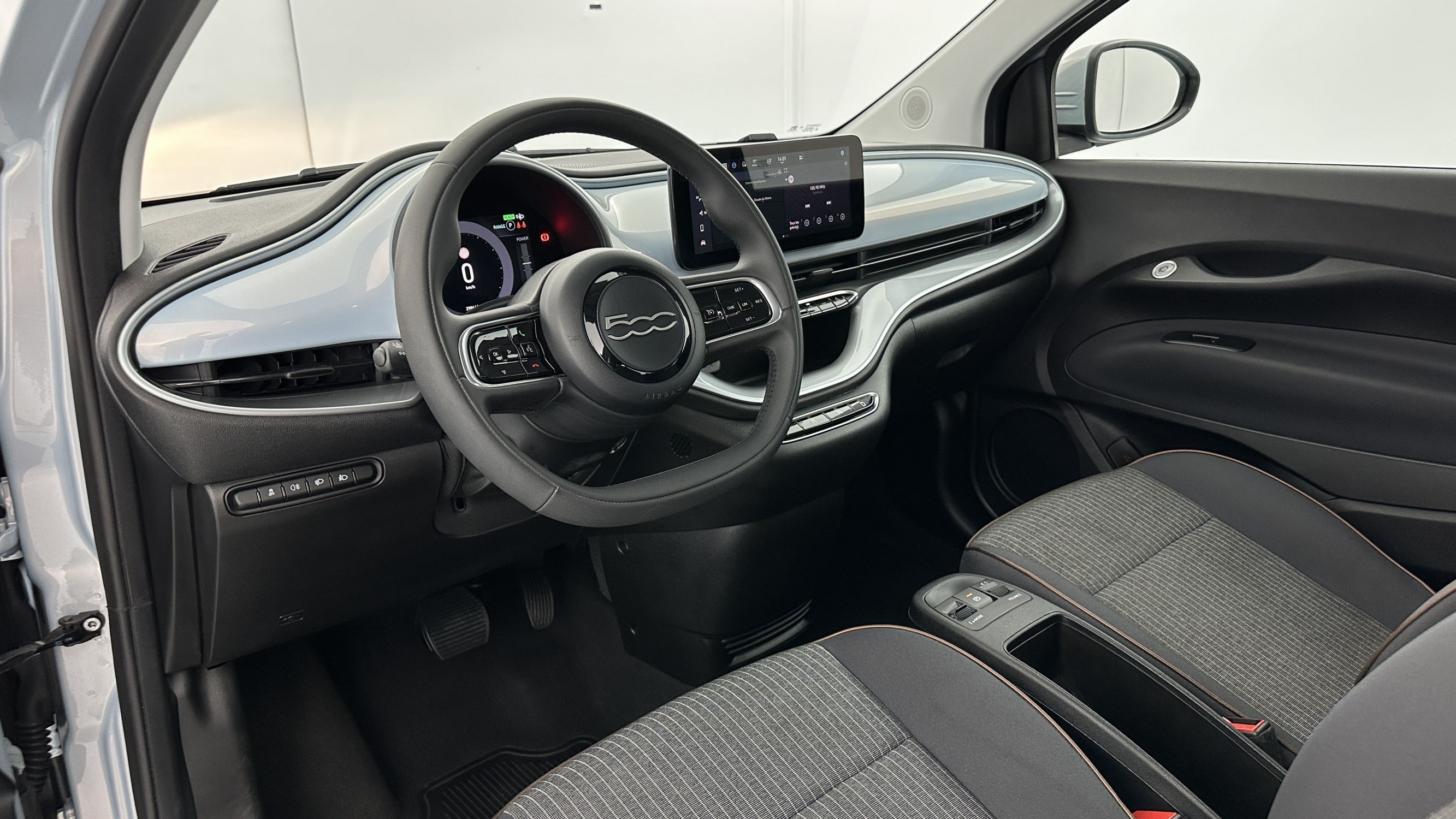 Vente en ligne Fiat 500 500e 87kW Icône 118ch au prix de 18 910 €