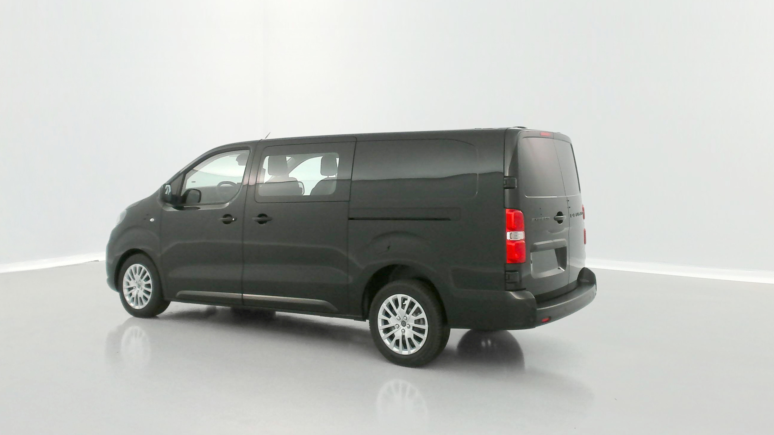 Vente en ligne Peugeot Expert EXPERT CA XL 2.0 BlueHDi 180ch EAT8 au prix de 35 360 €