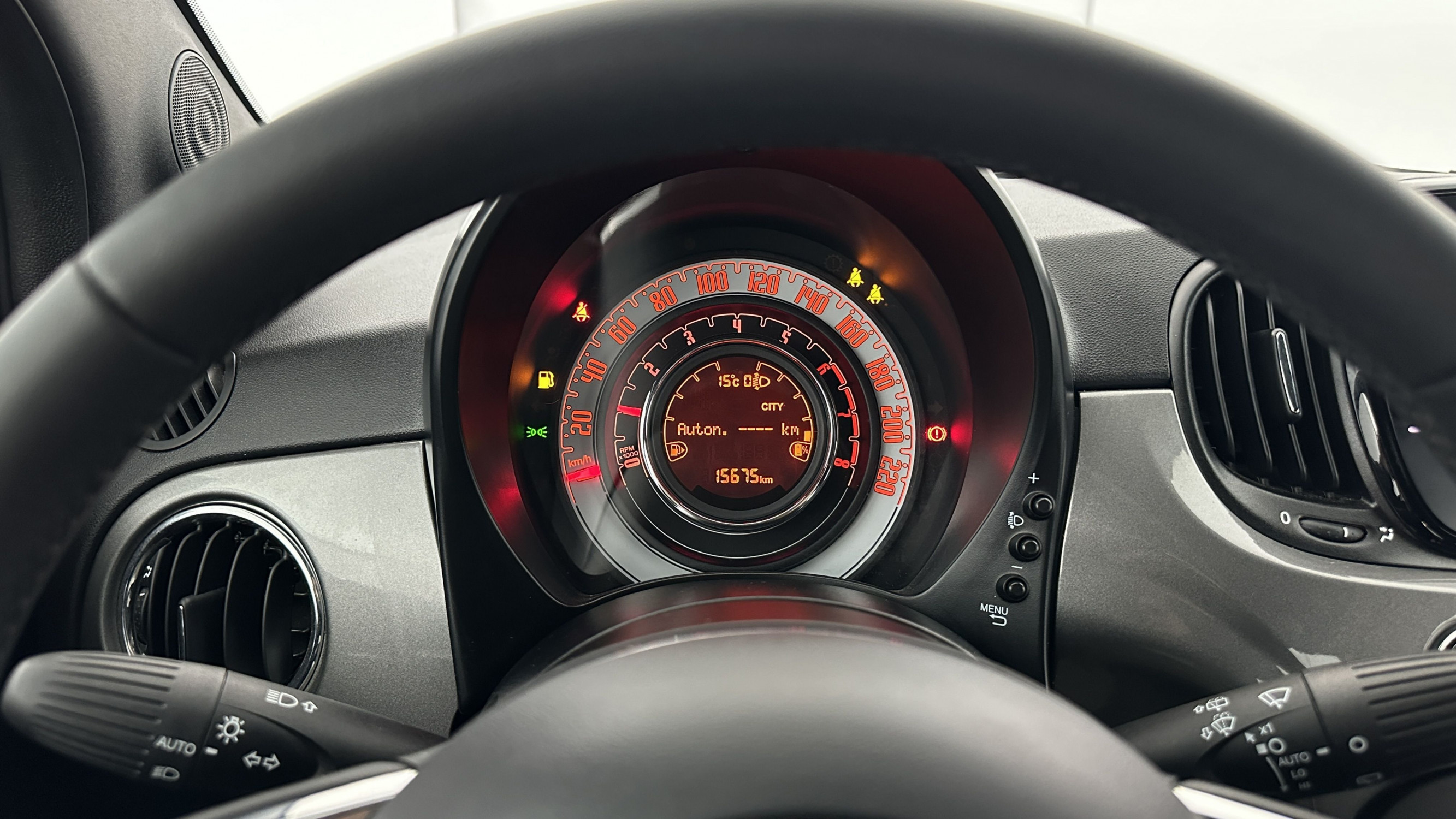 Vente en ligne Fiat 500 500 1.0 70ch Hybride Pack Confort BSG au prix de 14 500 €