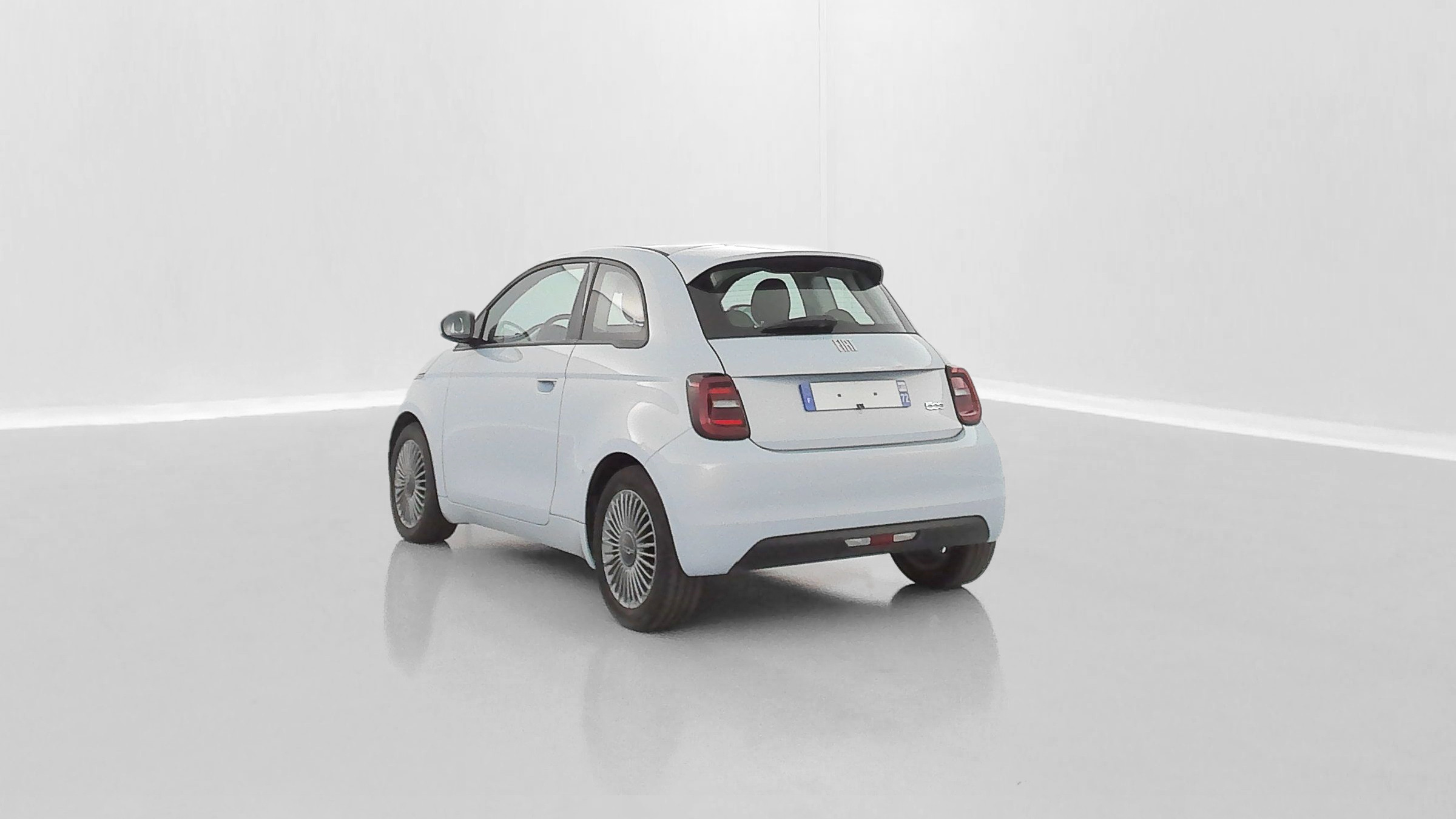 Vente en ligne Fiat 500 500e 87kW Icône 118ch au prix de 18 910 €