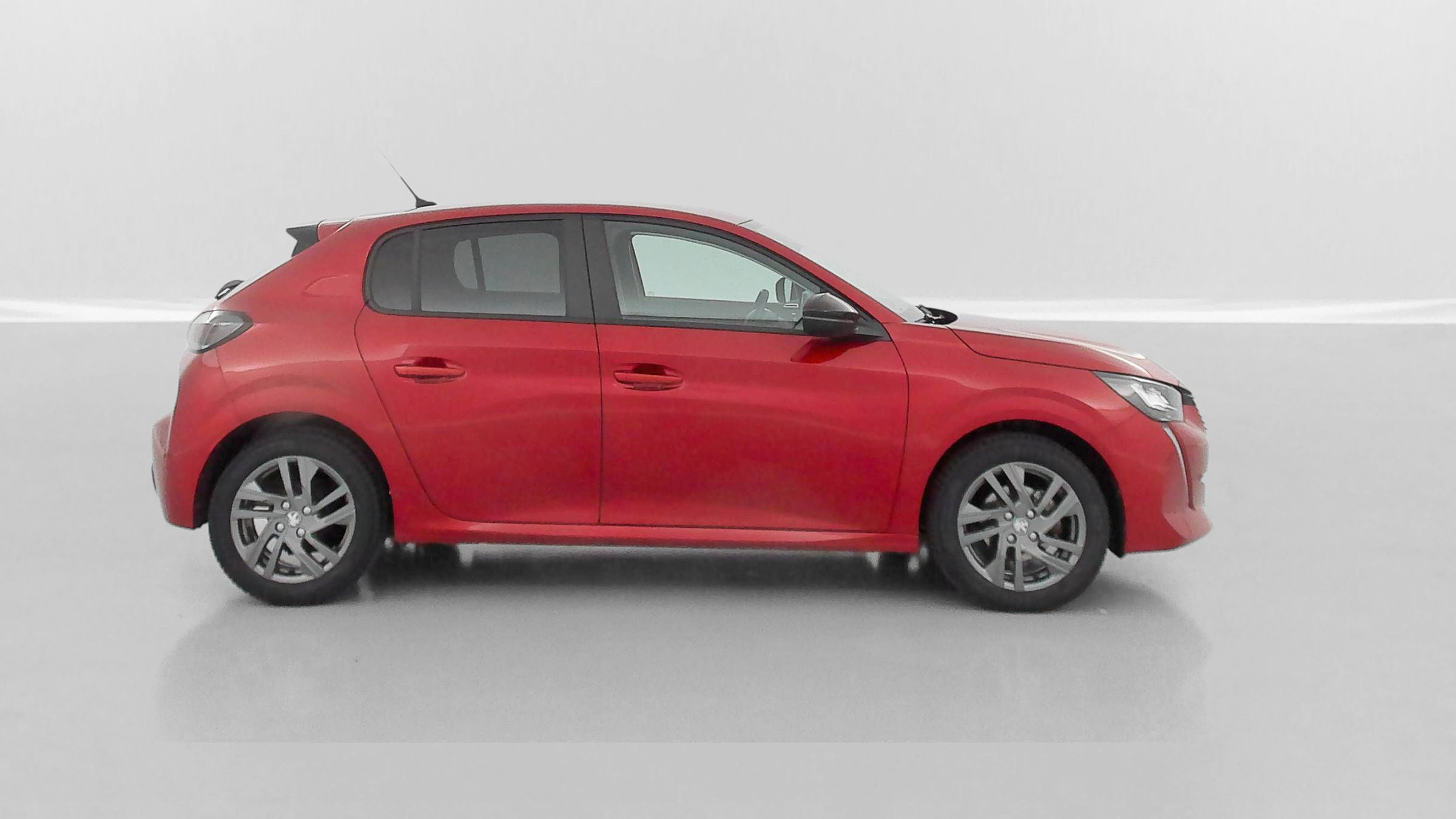 Vente en ligne Peugeot 208 208 II 1.2 PureTech 75ch Active Pack au prix de 14 000 €