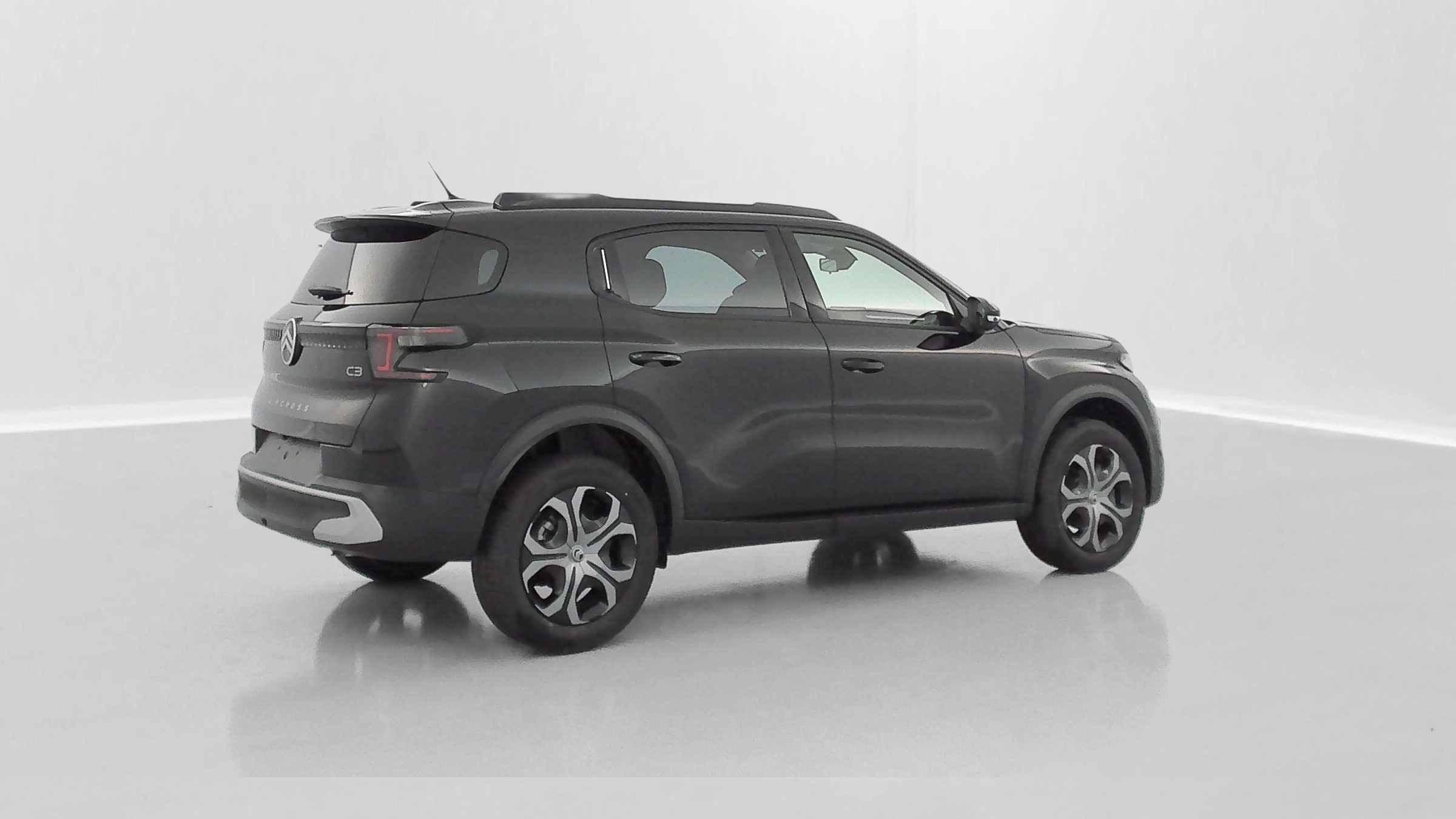 Vente en ligne Citroën C3 Aircross C3 AIRCROSS 1.2 Hybride 145ch Plus e-DCS6 au prix de 23 500 €