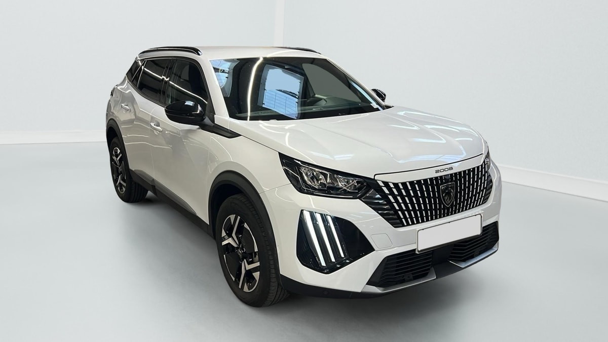 Peugeot 2008 Hybrid 145 e-DCS6 Allure occasion de 2025 en vente à Rennes