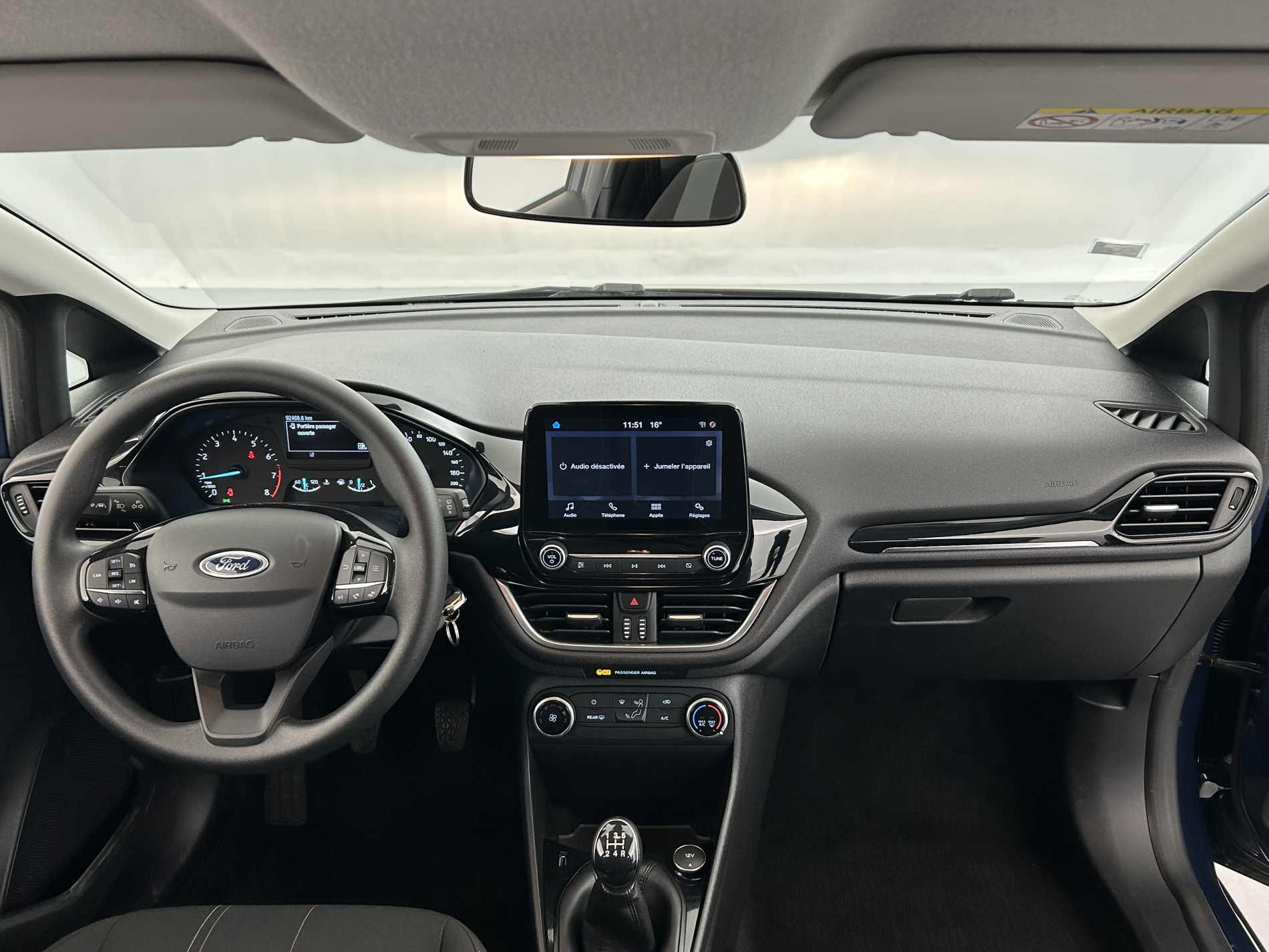 Vente en ligne Ford Fiesta 1.1 85ch Cool & Connect 3p + Radars de recul au prix de 9 780 €