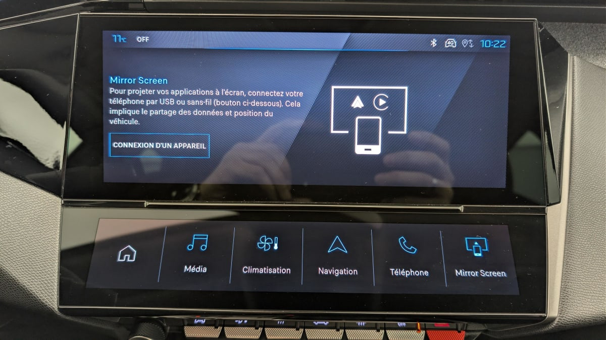 Vente en ligne Peugeot 408 Hybrid 145 e-DCS6 Allure au prix de 25 420 €