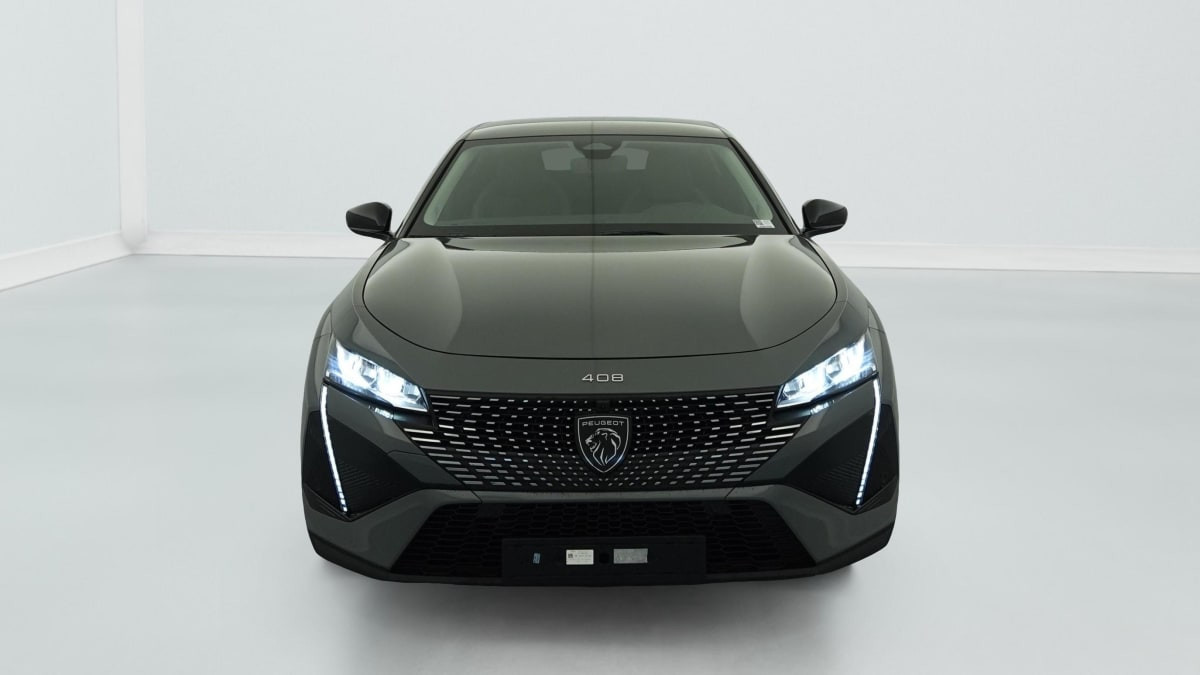 Vente en ligne Peugeot 408 Hybrid 145 e-DCS6 Allure au prix de 25 420 €