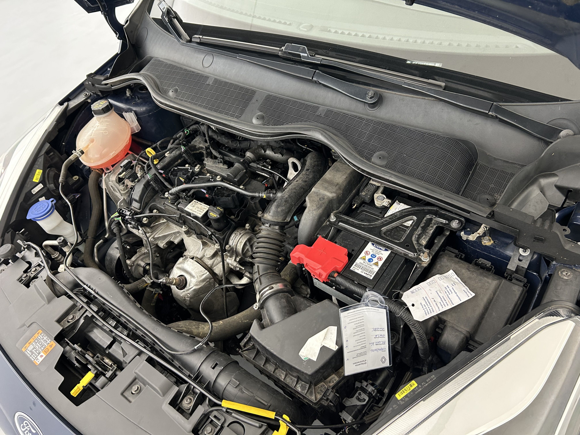 Vente en ligne Ford Fiesta 1.1 85ch Cool & Connect 3p + Radars de recul au prix de 9 780 €