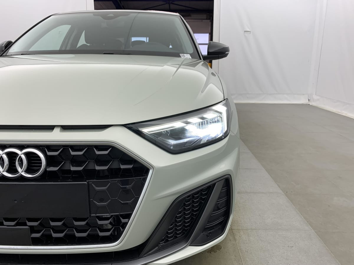 Vente en ligne Audi A1 30 TFSI 116 ch S tronic 7 Design au prix de 29 050 €