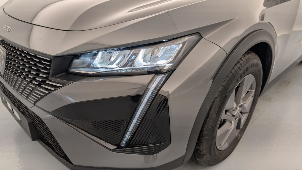 Vente en ligne Peugeot 408 Hybrid 145 e-DCS6 Allure au prix de 25 420 €