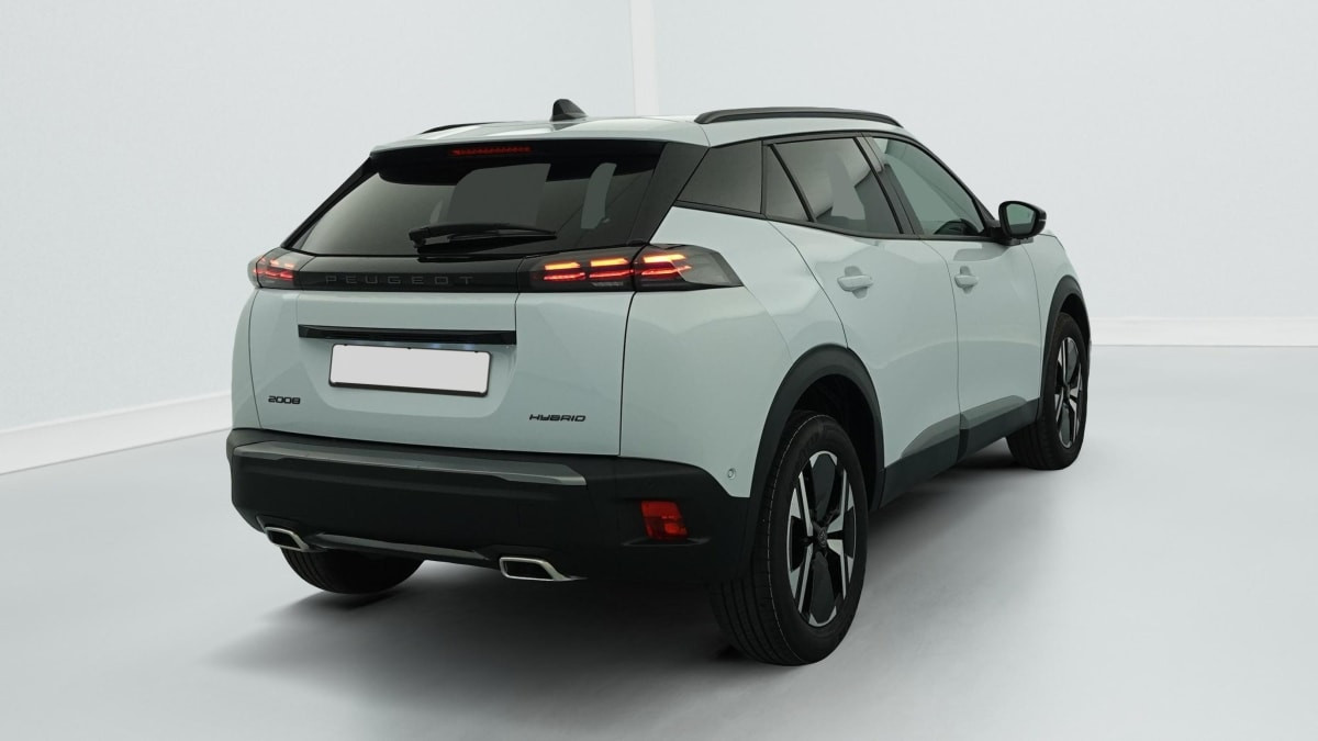 Vente en ligne Peugeot 2008 Hybrid 145 e-DCS6 Allure au prix de 23 360 €