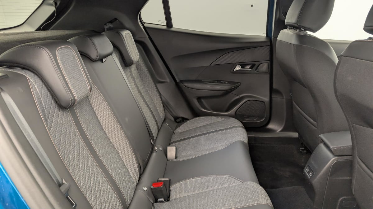 Vente en ligne Peugeot 2008 100 S S BVM6 Allure au prix de 19 240 €