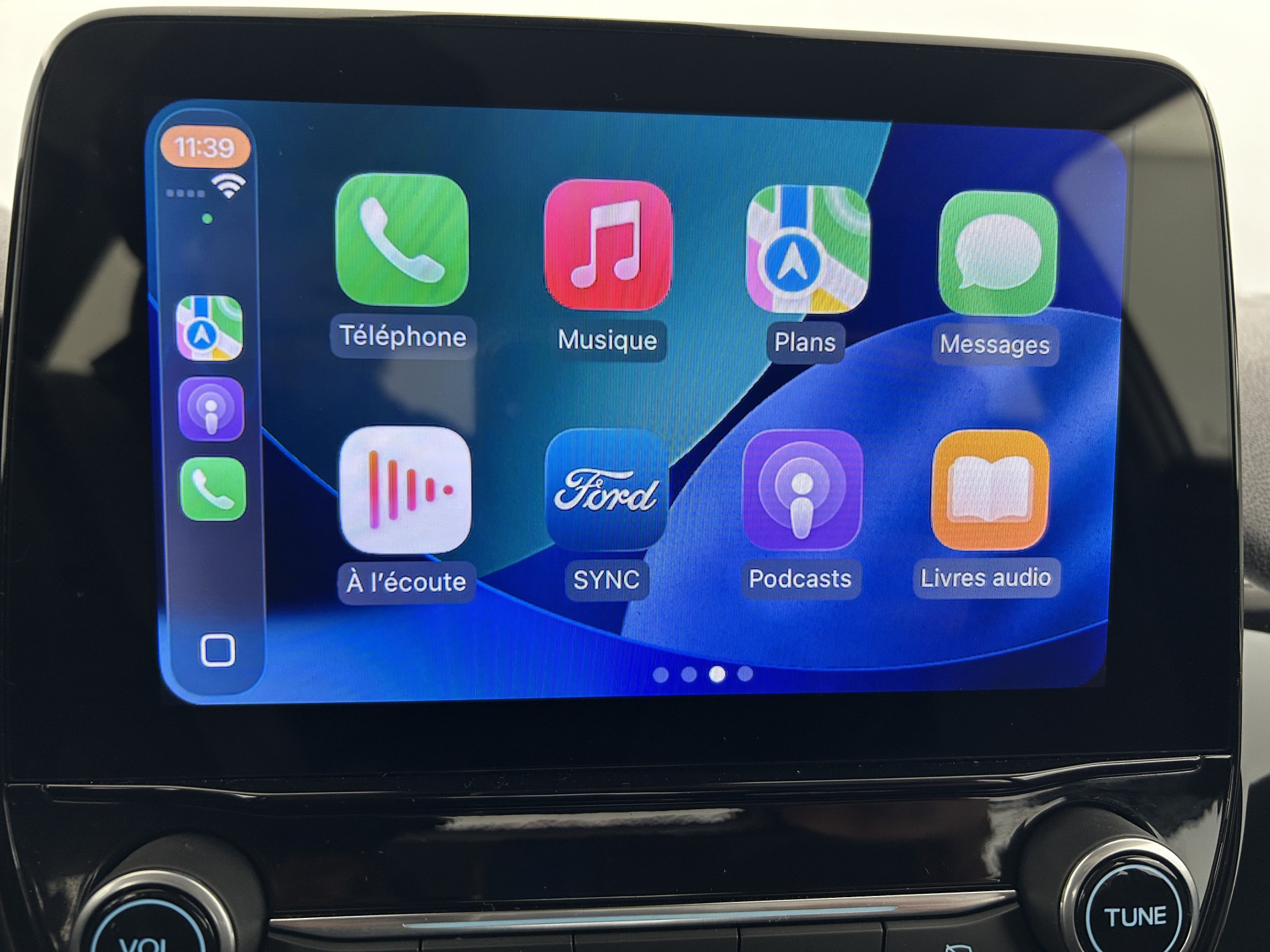 Vente en ligne Ford Fiesta 1.1 85ch Cool & Connect 3p + Radars de recul au prix de 9 780 €