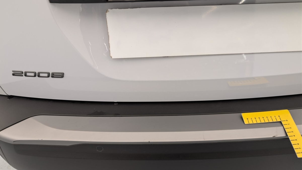 Vente en ligne Peugeot 2008 Hybrid 145 e-DCS6 Allure au prix de 23 360 €