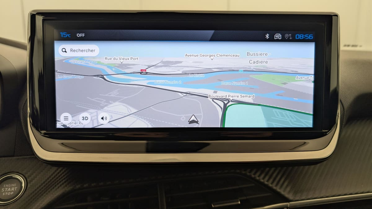 Vente en ligne Peugeot 2008 Hybrid 145 e-DCS6 Allure au prix de 22 330 €