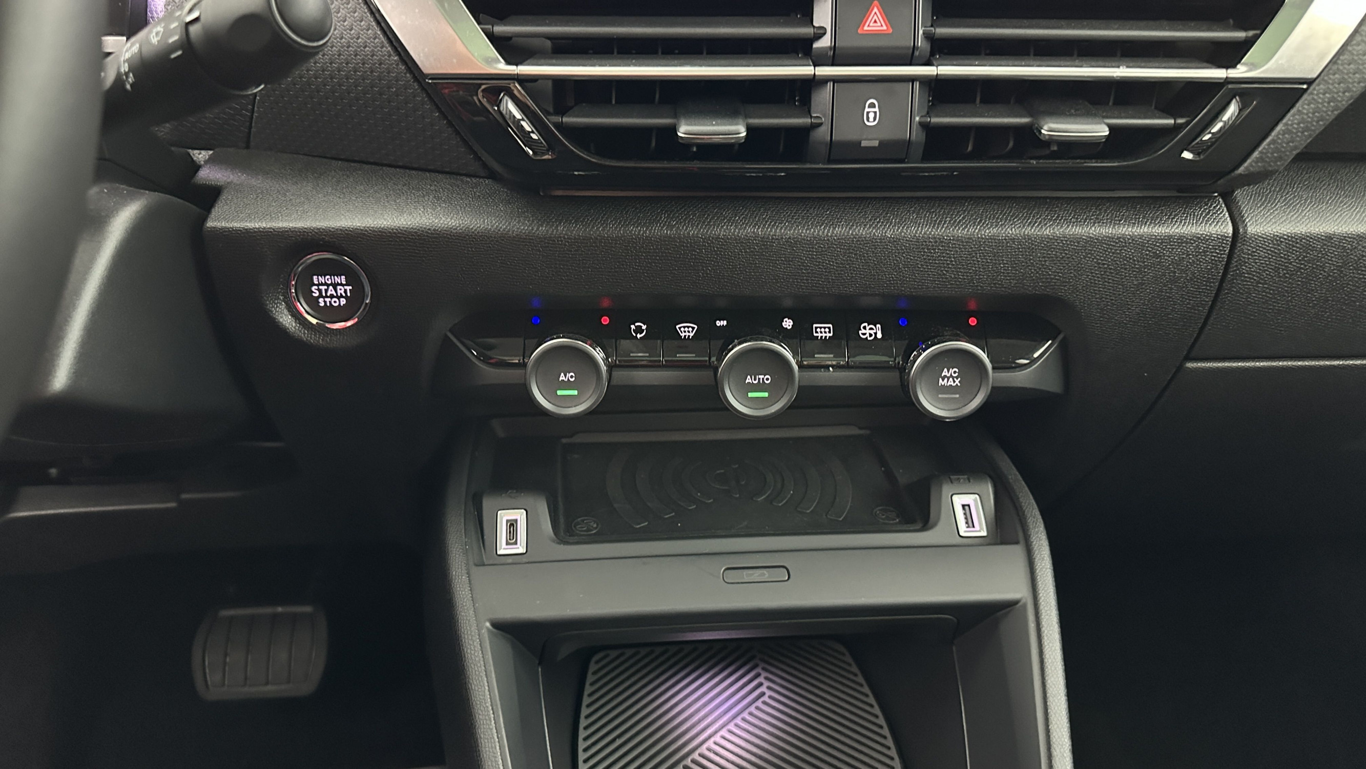 Vente en ligne Citroën C4 X C4 X 1.2 PureTech 130ch Max EAT8 au prix de 21 410 €