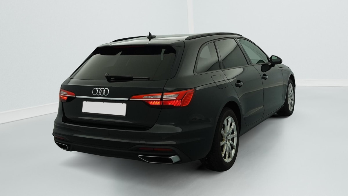 Vente en ligne Audi A4 Avant 35 TFSI 150 S tronic 7 Design au prix de 24 390 €