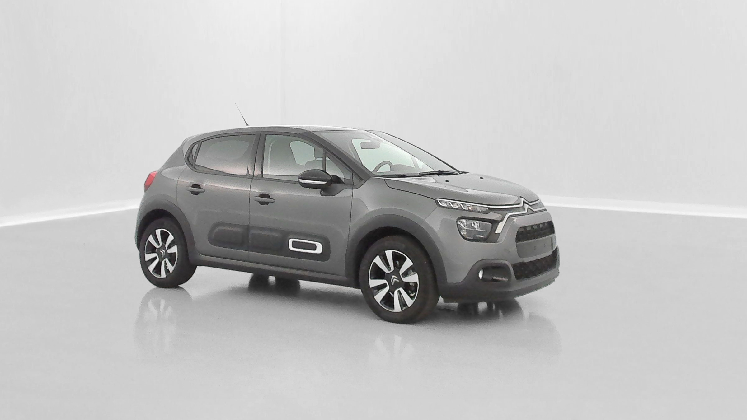 Vente en ligne Citroën C3 C3 III 1.2 PureTech 110ch Max au prix de 14 210 €