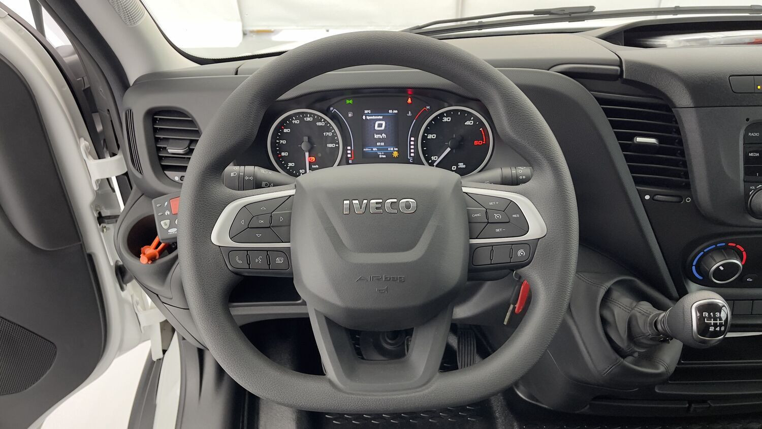 Vente en ligne Iveco Daily DAILY III 35C16H 3450 3.0 160ch Frigo Lamberet au prix de 71 120 €