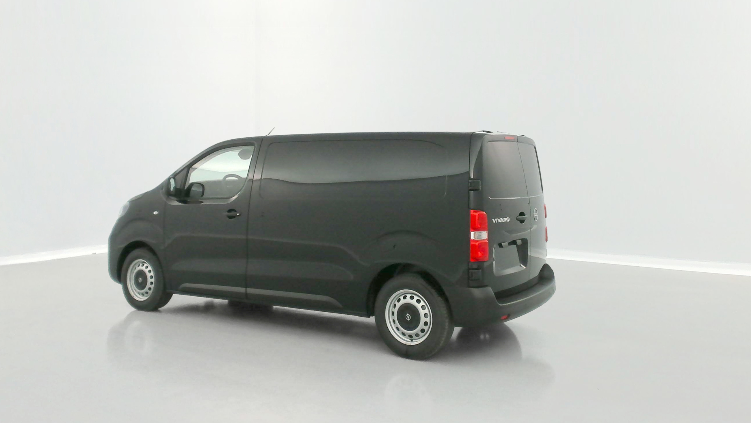Vente en ligne Opel Vivaro Combi VIVARO M 2.0 BlueHDi 145ch au prix de 26 580 €