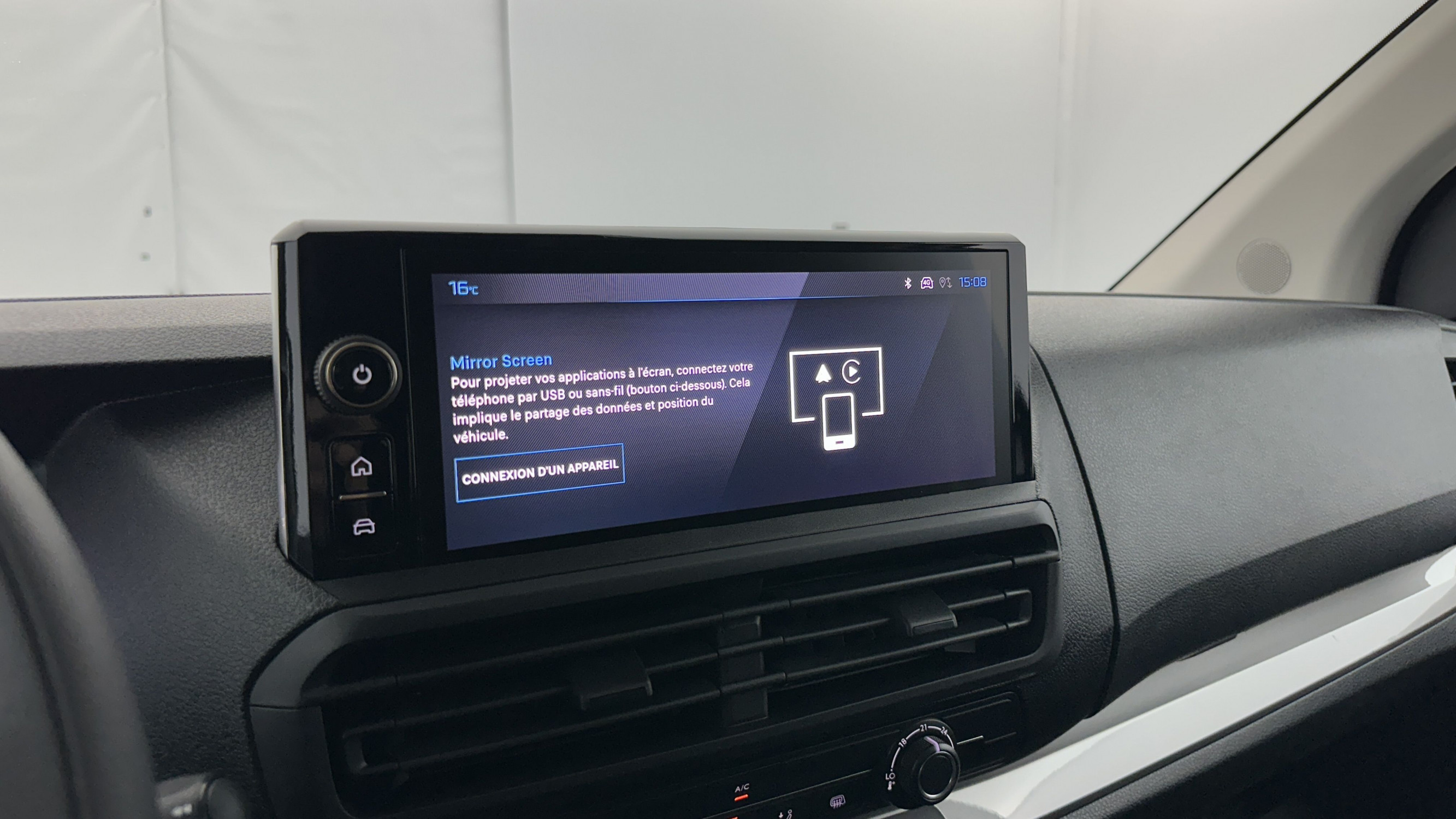 Vente en ligne Peugeot Expert EXPERT III M 2.0 BlueHDi 145ch EAT8 au prix de 31 880 €