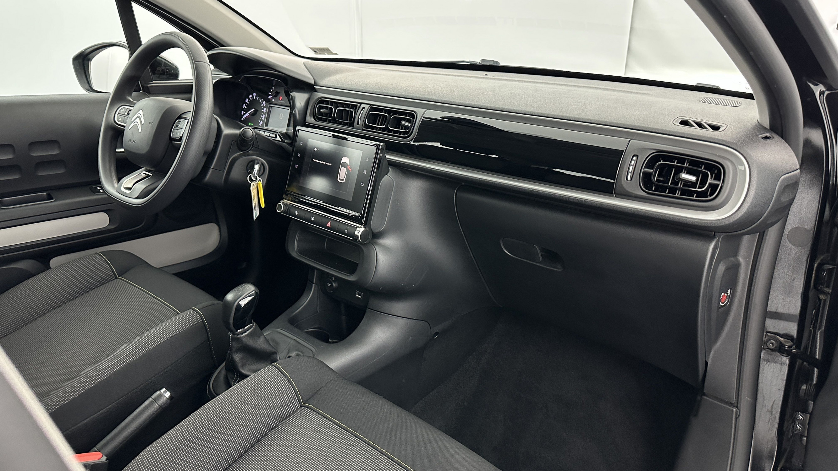 Vente en ligne Citroën C3 C3 1.2 PureTech 83ch Plus au prix de 16 210 €