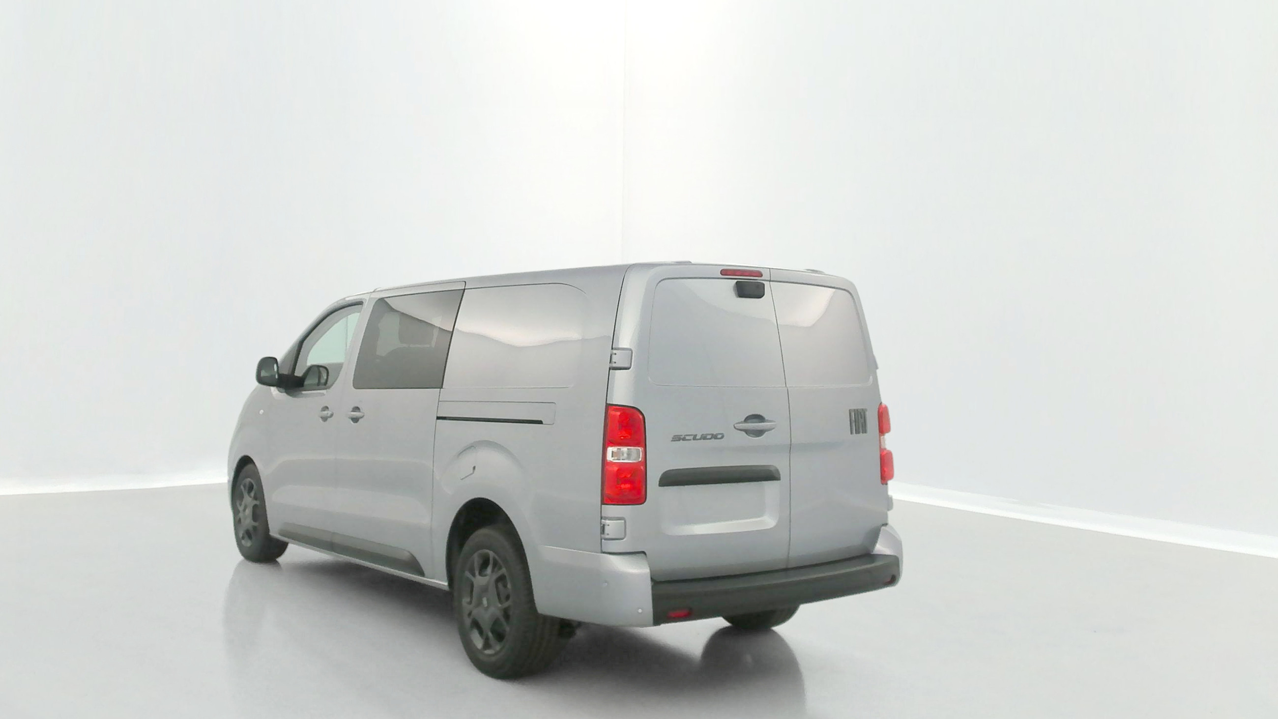 Vente en ligne Fiat Scudo SCUDO CA III XL 2.0 BlueHDi 180ch Pack Premium Connect EAT8 au prix de 38 600 €