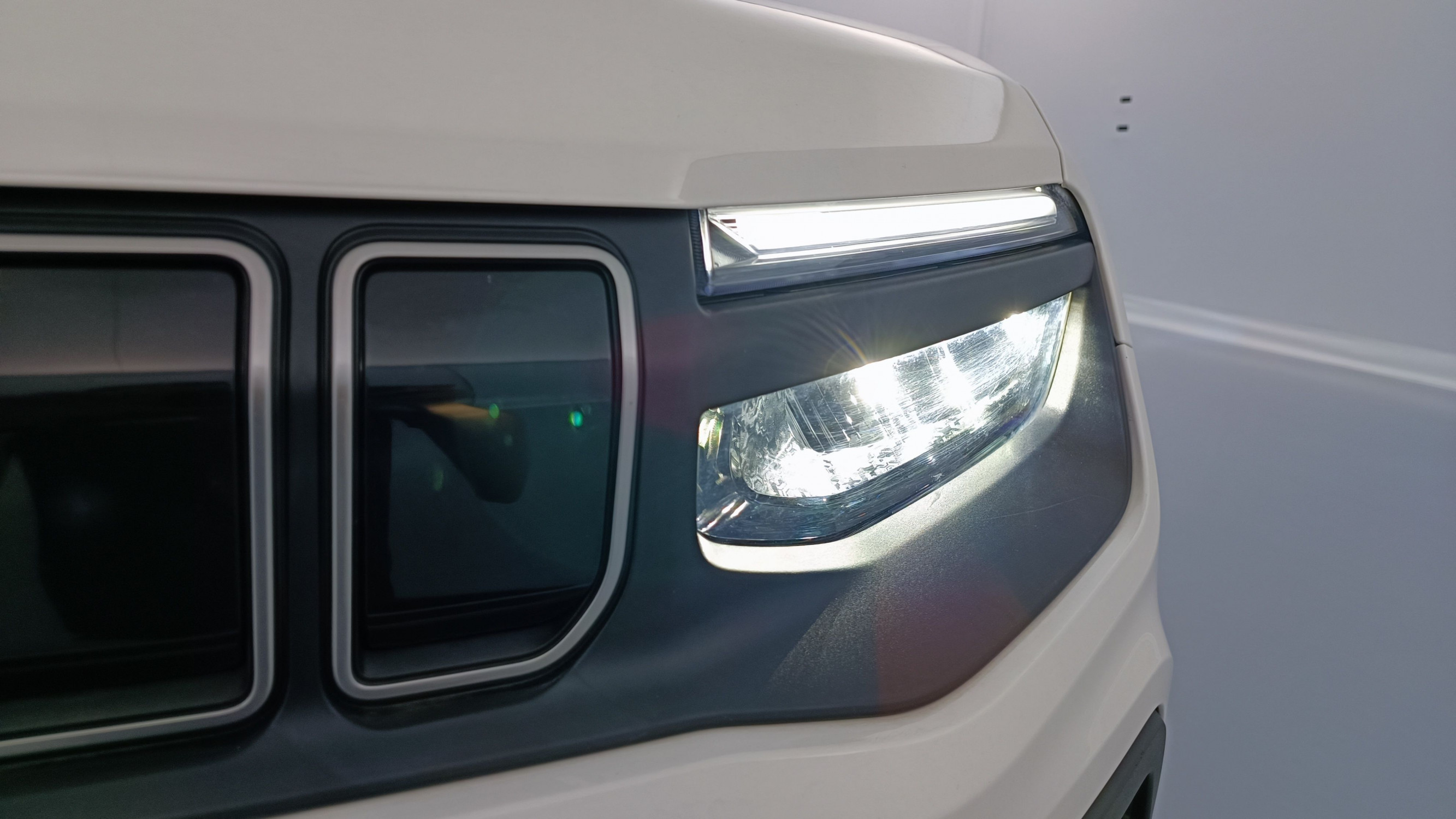 Vente en ligne Jeep Avenger AVENGER 1.2 T3 100ch Altitude au prix de 21 200 €