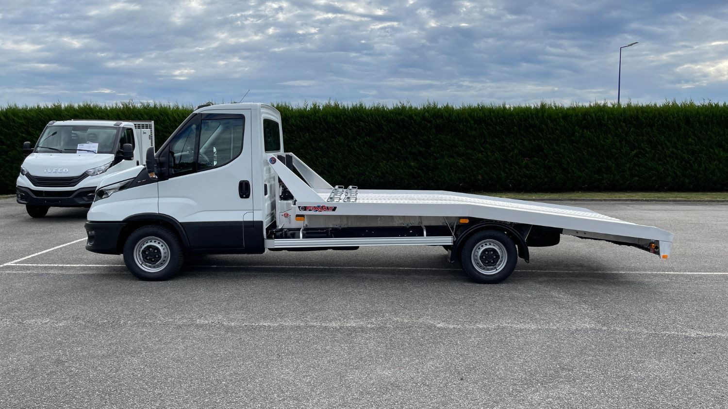 Iveco Daily DAILY III 35S16H 4100 3.0 160ch Porte-Voiture PLAT'FIX PF18 Alu occasion de 2025 en vente à Rennes
