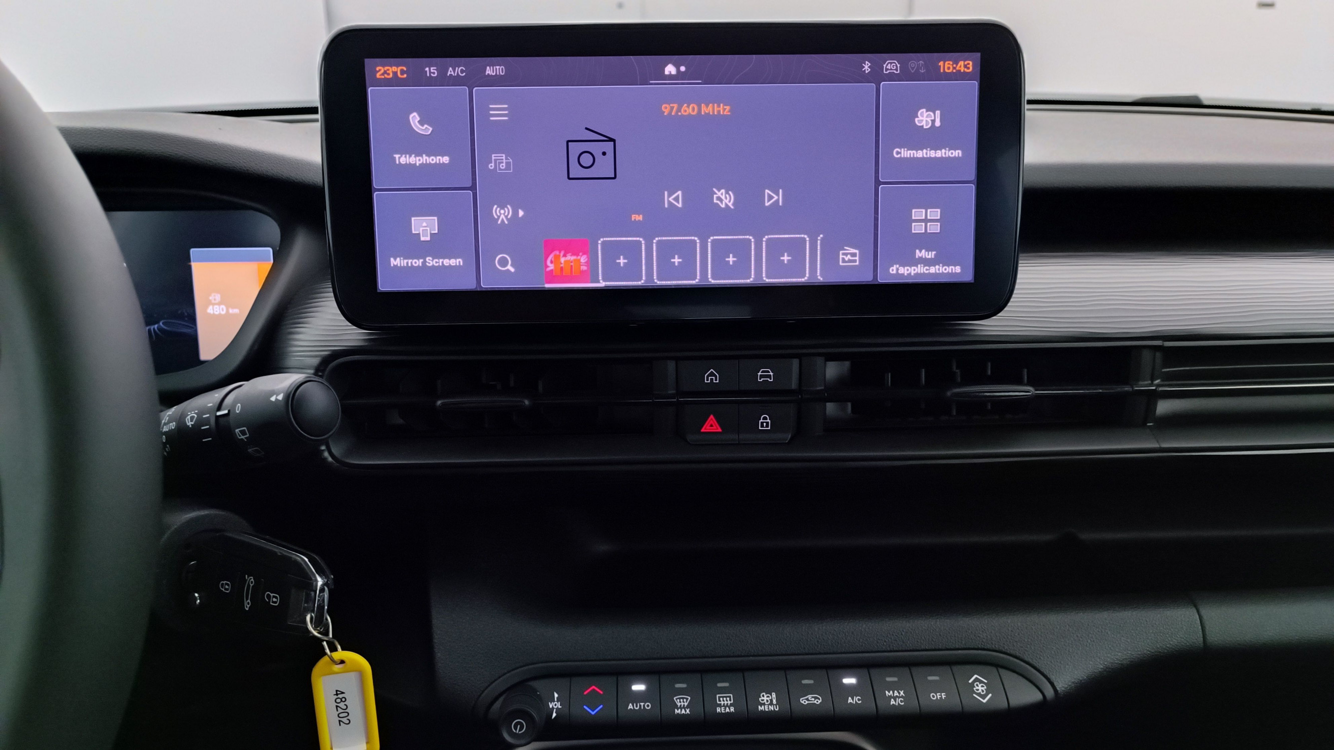 Vente en ligne Jeep Avenger AVENGER 1.2 T3 100ch Altitude au prix de 21 200 €