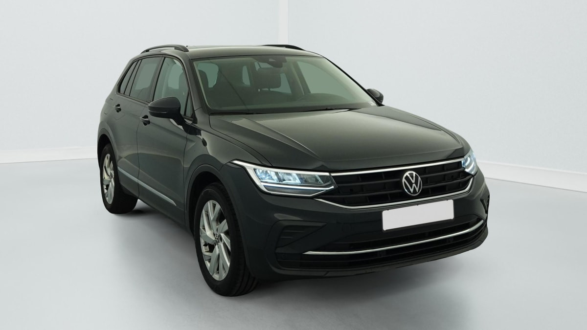 Volkswagen Tiguan 1.5 TSI 130ch BVM6 Life Plus occasion de 2023 en vente à Rennes