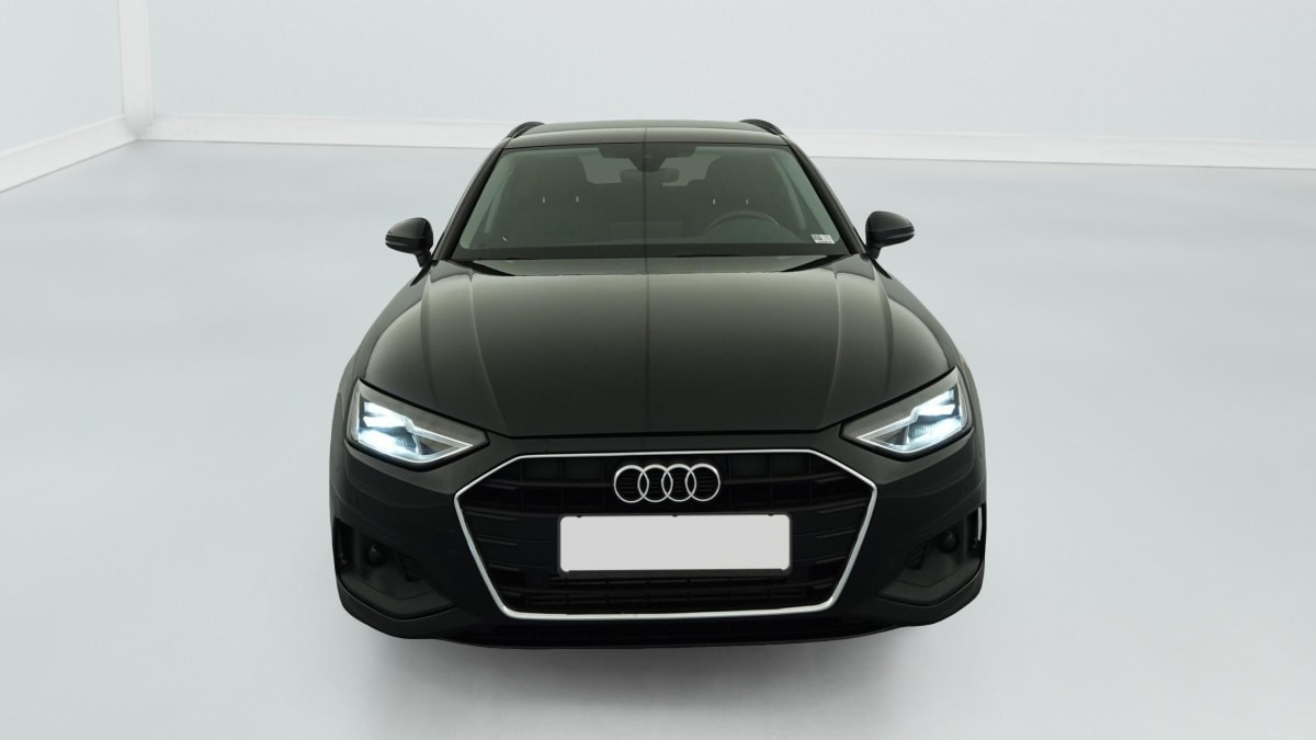 Vente en ligne Audi A4 Avant 35 TFSI 150 S tronic 7 Design au prix de 24 390 €