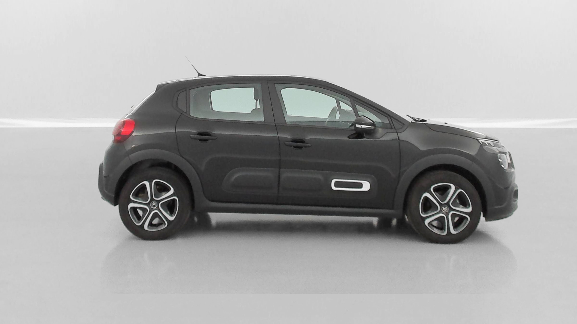 Vente en ligne Citroën C3 C3 1.2 PureTech 83ch Plus au prix de 16 210 €