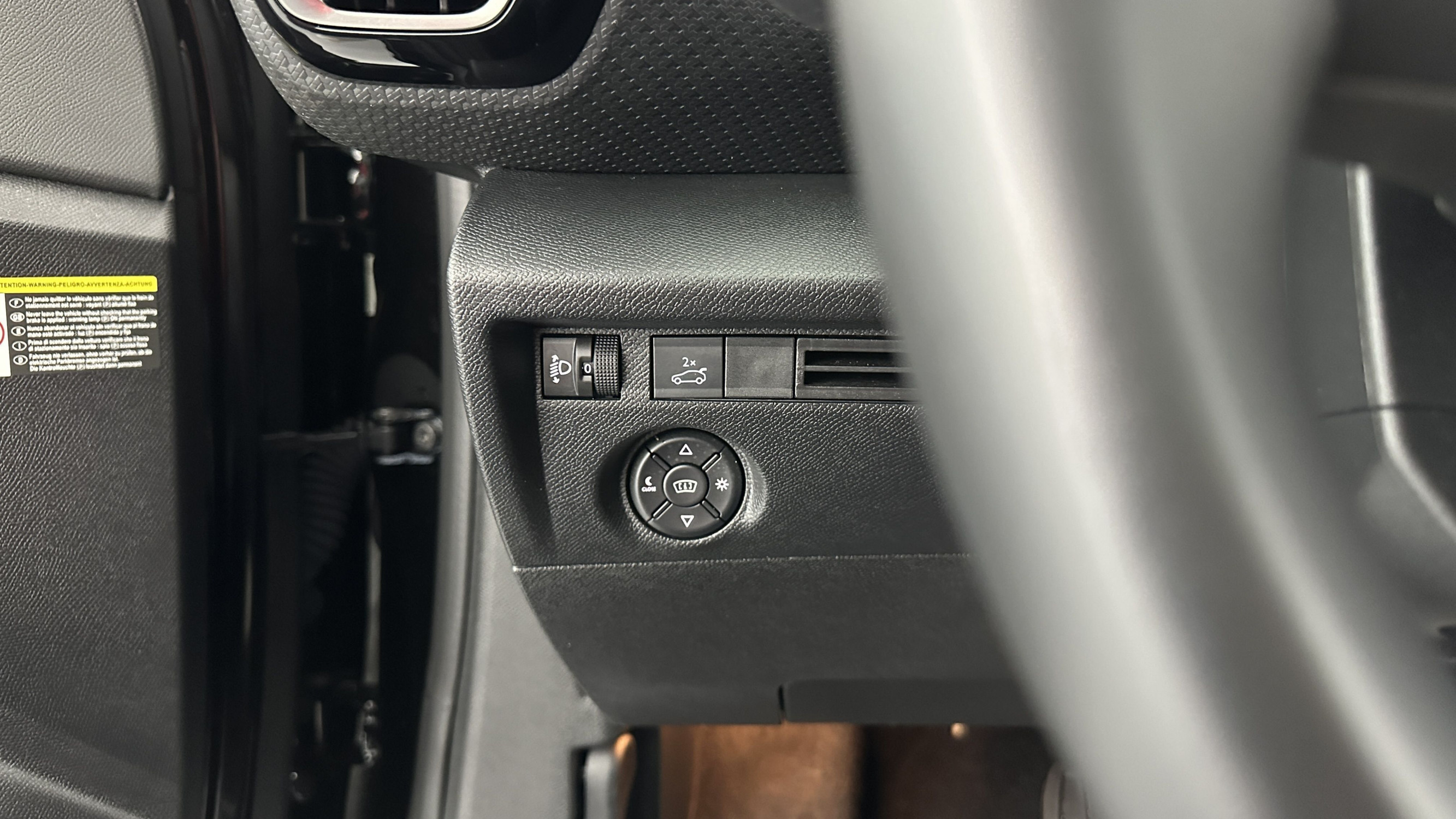 Vente en ligne Citroën C4 X C4 X 1.2 PureTech 130ch Max EAT8 au prix de 21 410 €