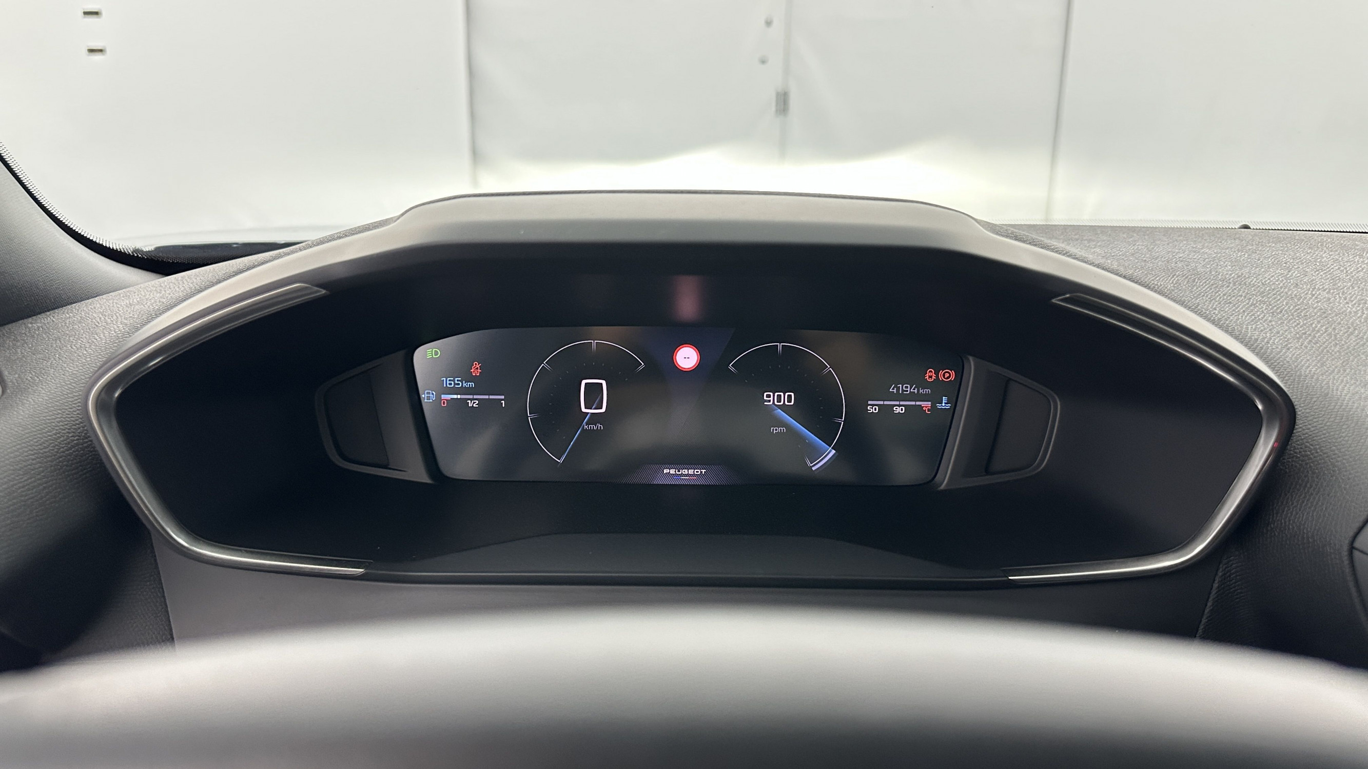 Vente en ligne Peugeot 2008 2008 1.2 PureTech 100ch Allure au prix de 20 110 €