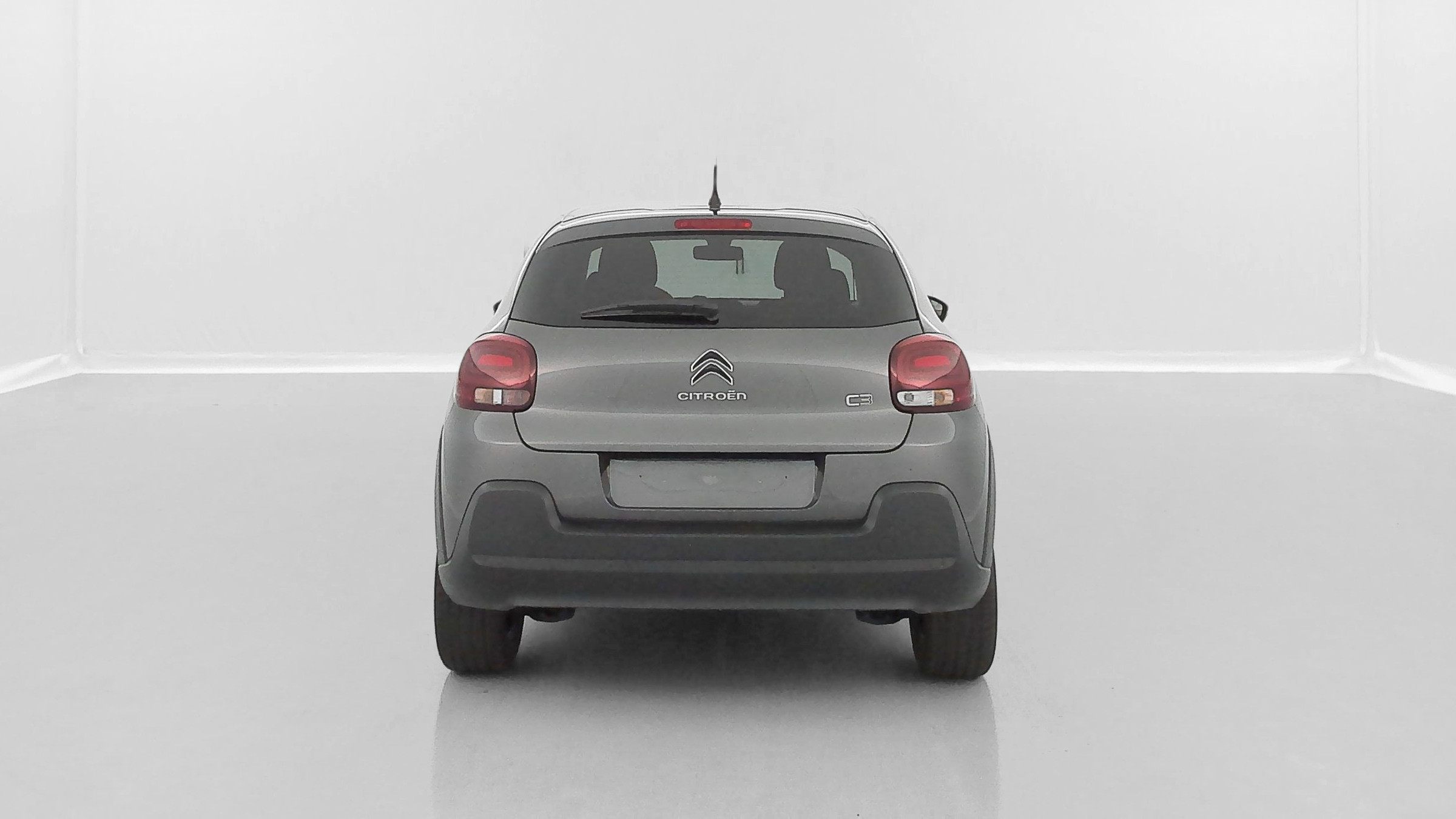 Vente en ligne Citroën C3 C3 III 1.2 PureTech 110ch Shine au prix de 17 200 €