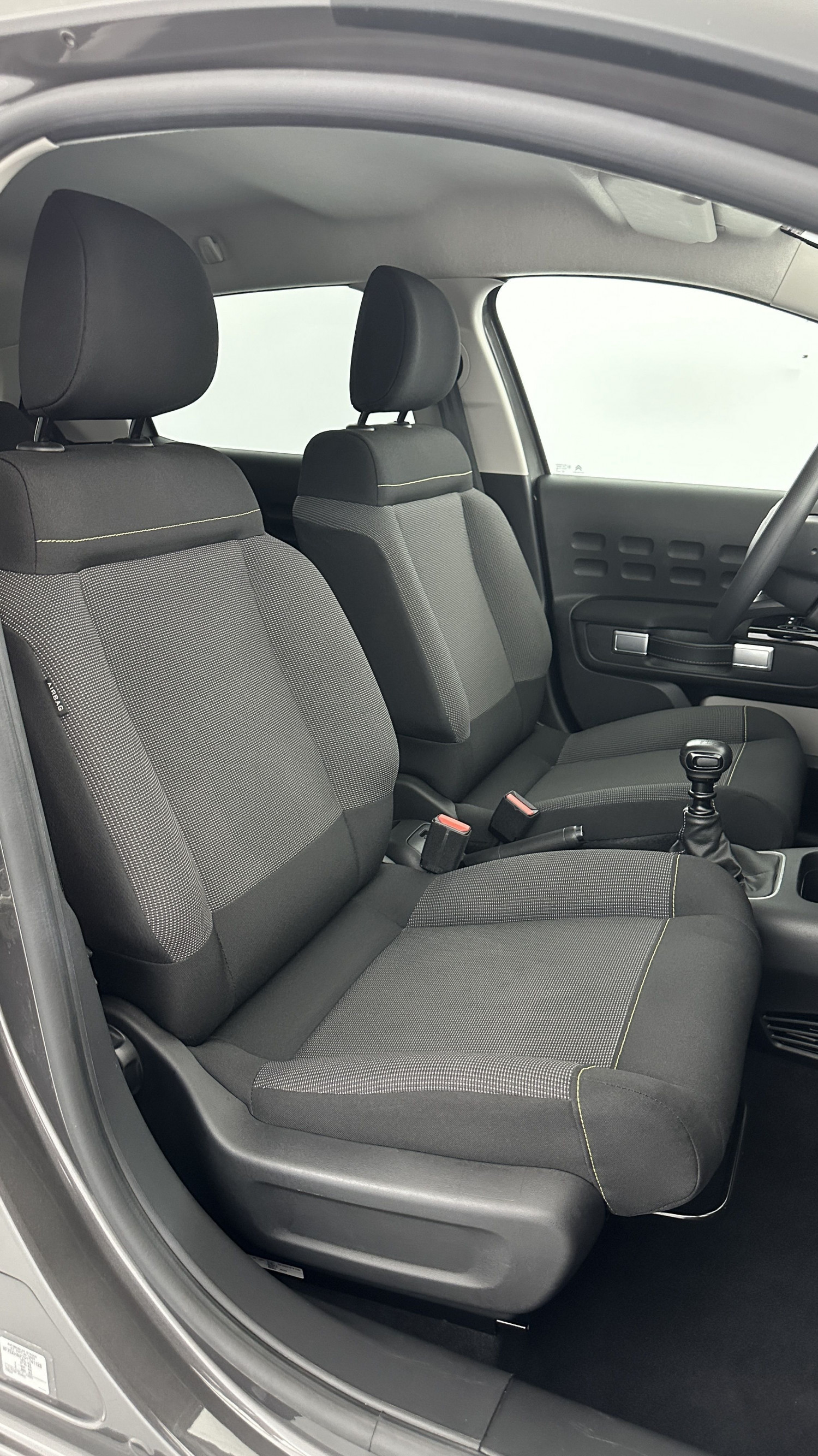 Vente en ligne Citroën C3 C3 III 1.2 PureTech 110ch Shine au prix de 17 200 €