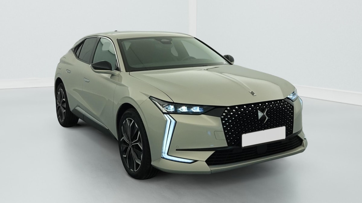 Ds DS4 BlueHDi 130 EAT8 Etoile - Alcantara occasion de 2024 en vente à Rennes
