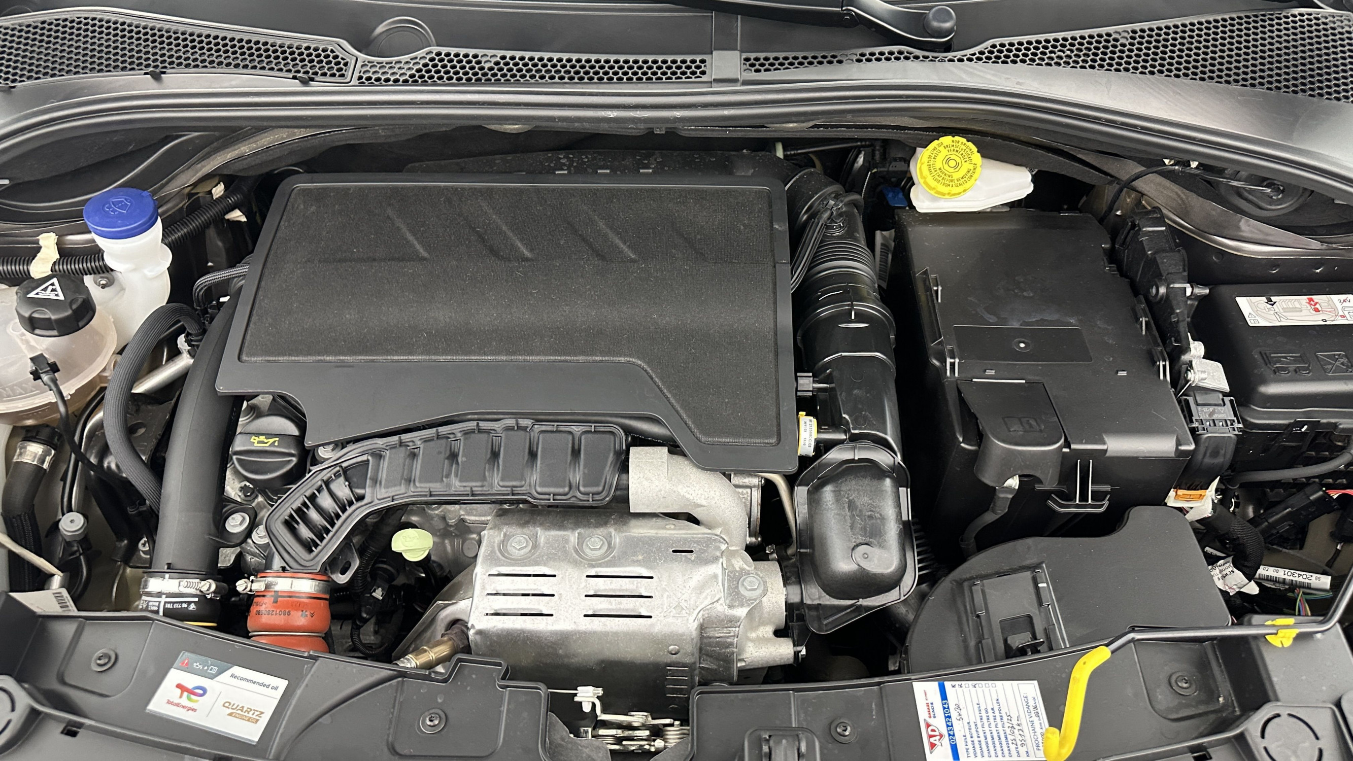 Vente en ligne Citroën C3 C3 III 1.2 PureTech 110ch Shine au prix de 17 200 €