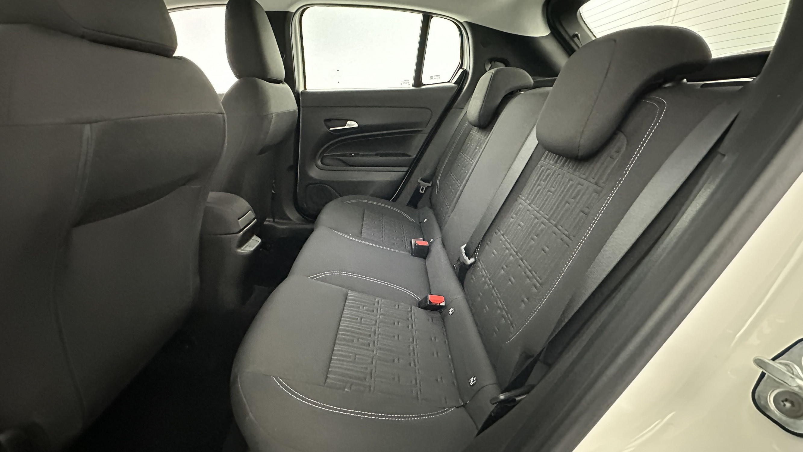 Vente en ligne Fiat 600e 600 1.2 Hybrid Turbo 145ch Pop eDCT6 au prix de 21 000 €