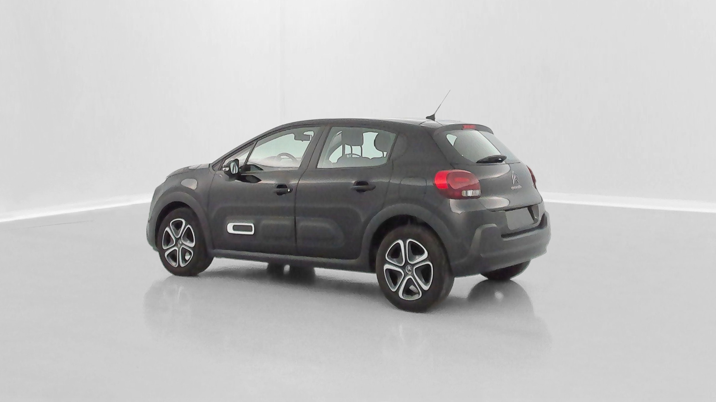 Vente en ligne Citroën C3 C3 1.2 PureTech 83ch Plus au prix de 16 210 €