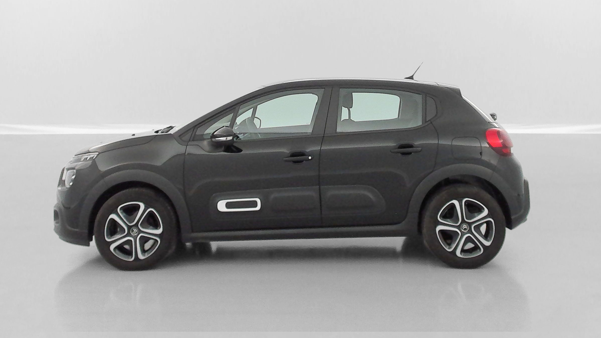 Vente en ligne Citroën C3 C3 1.2 PureTech 83ch Plus au prix de 16 210 €