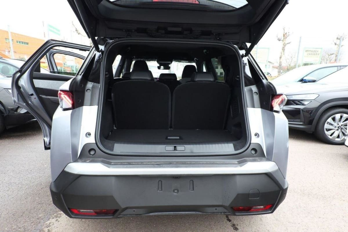 Vente en ligne Peugeot 5008 Hybrid 145 gt e-dcs6 au prix de 38 350 €