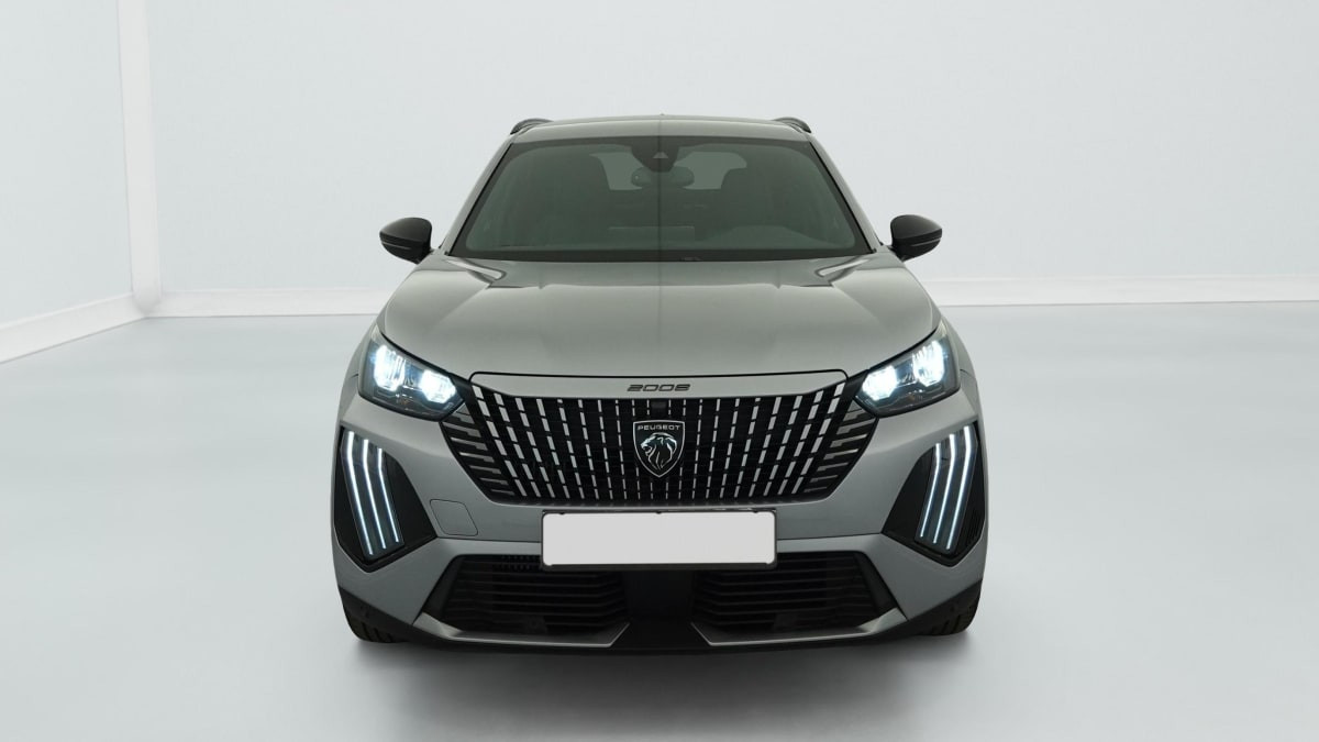 Vente en ligne Peugeot 2008 Hybrid 136 e-DCS6 Allure au prix de 22 950 €