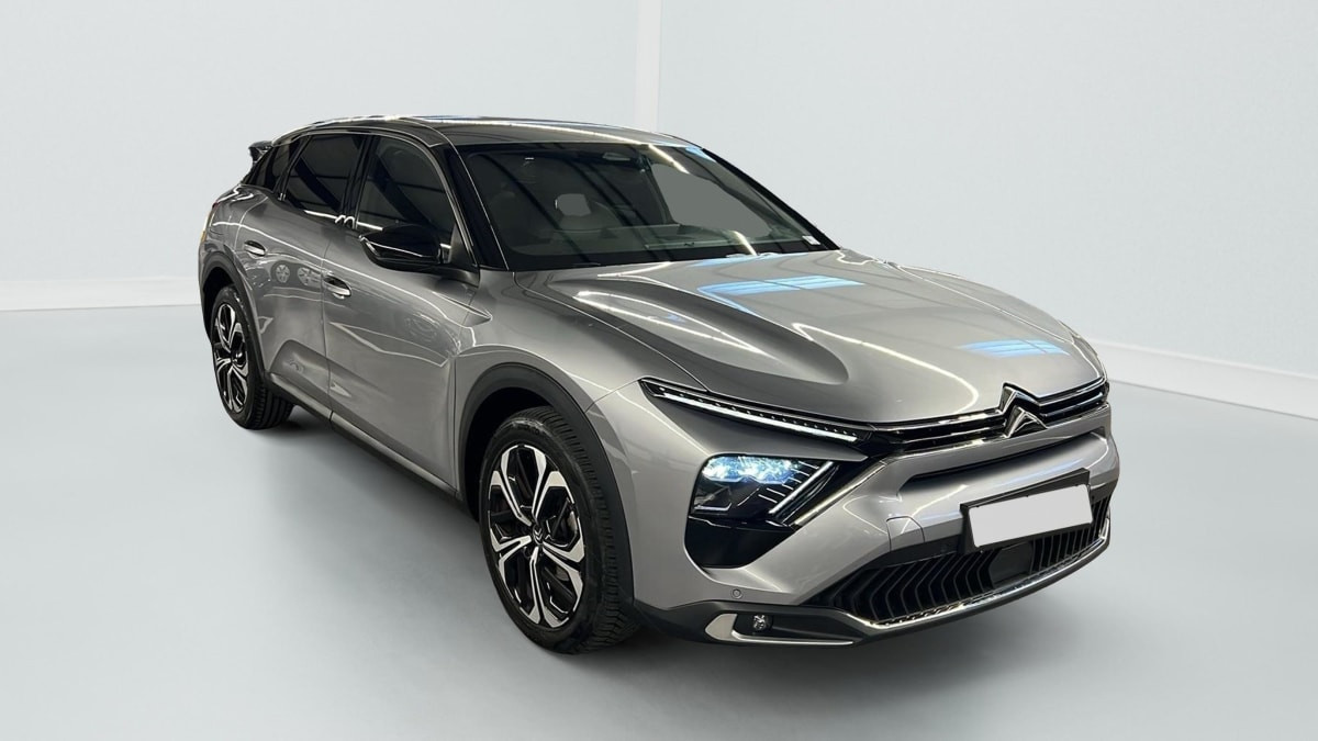 Citroën C5 X PureTech 130 EAT8 Plus occasion de 2024 en vente à Rennes