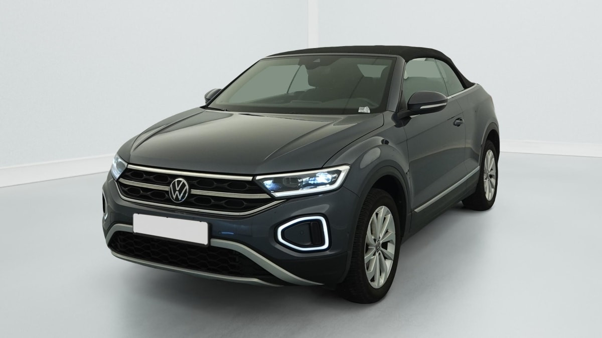 Vente en ligne Volkswagen T-Roc Cabriolet 1.0 TSI 110 Start Stop BVM6 Style au prix de 25 420 €