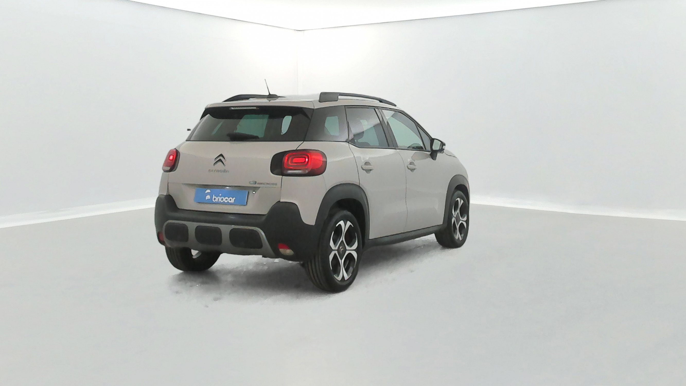 Vente en ligne Citroën C3 Aircross BlueHDi 100ch Shine + Roue de secours au prix de 11 990 €