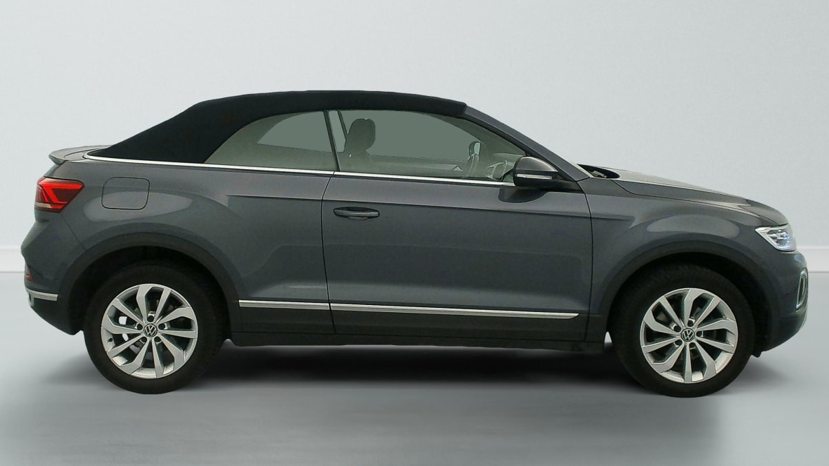 Vente en ligne Volkswagen T-Roc Cabriolet 1.0 TSI 110 Start Stop BVM6 Style au prix de 25 420 €