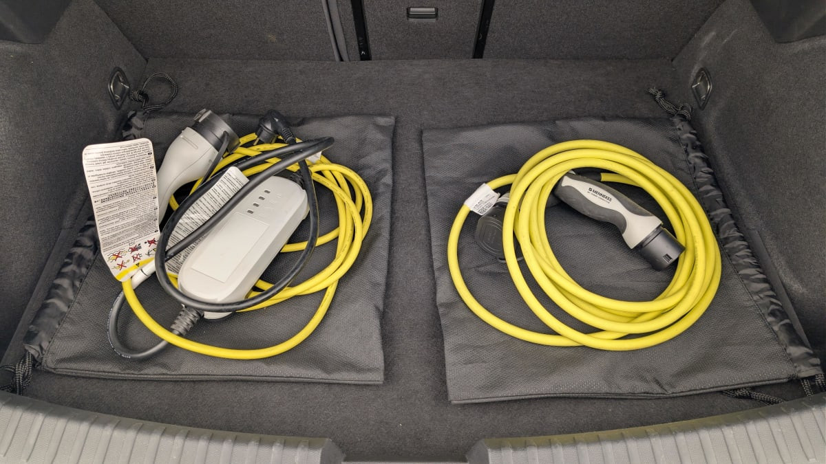 Vente en ligne Seat Leon E-HYBRID 204 CH DSG6 FR au prix de 22 330 €